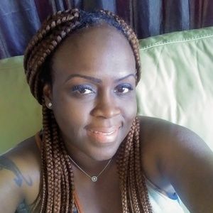 Meet your Posher, Tonya